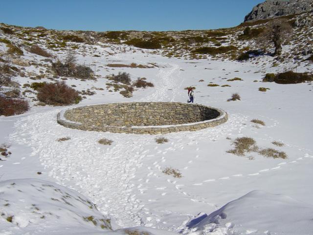image Pozo de Nieve de Tolox, Sierra de las Nieves, Málaga