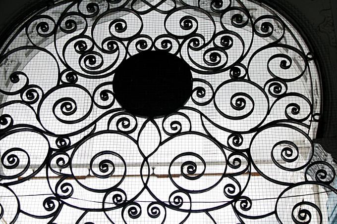 image Detalle de decoración en celosía, Banda Ache, Sumatra, Indonesia