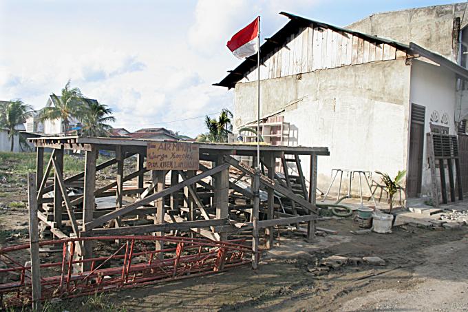 image Lugar de abastecimiento de agua en Banda Aech, Sumatra, Indonesia