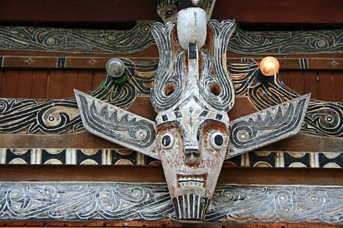 image Detalle de una casa de Batak, Sumatra, Indonesia