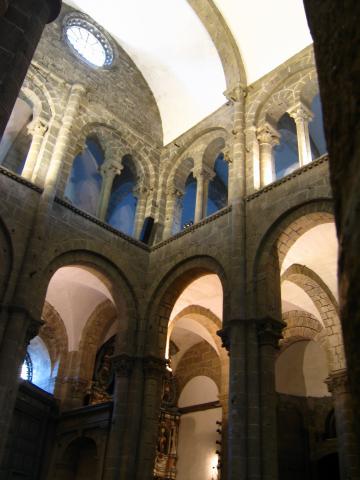 image Arcos del crucero de la catedral de Santiago de Compostela, A Coruña
