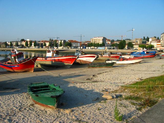 image Playa marinera de Cambados, Pontevedra