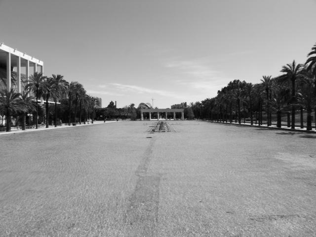 image Fuente frente al Palacio de la Música, Valencia, Comunidad Valenciana