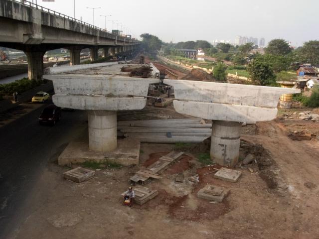 image Construyendo una autopista, Jakarta, Indonesia