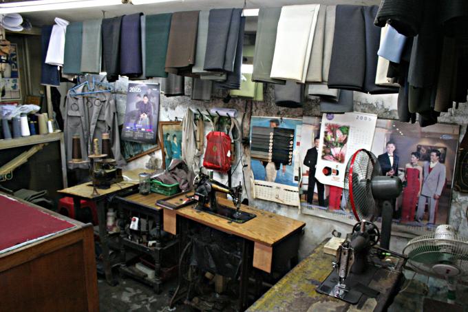 image Sastre en Pasar Ikan, Sunda Kelapa, Indonesia