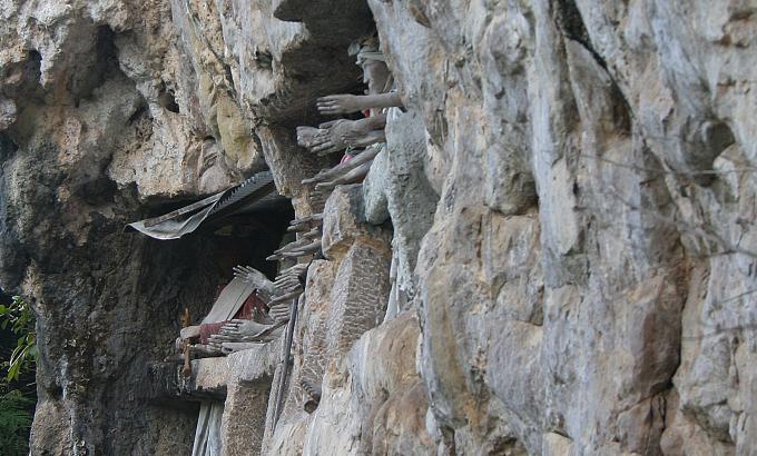image Tau-Tau, figuras ceremoniales, Sulawesi, Indonesia