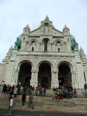 image Fachada de la Basílica del Sagrado Corazón, París