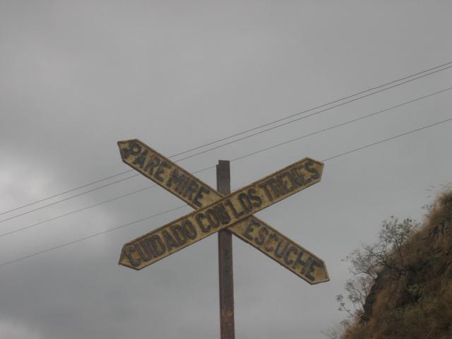 image Señal ferroviaria en Quebrada del Toro, Salta, Argentina