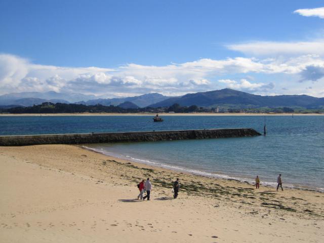 image Embarcadero Real, Santander