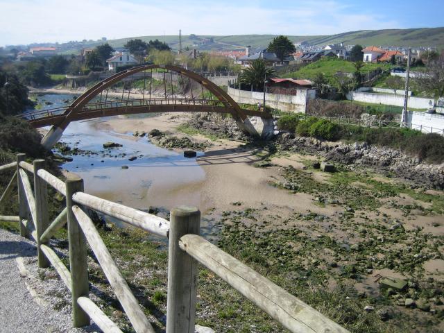 image Puente de madera, Soto de la Marina