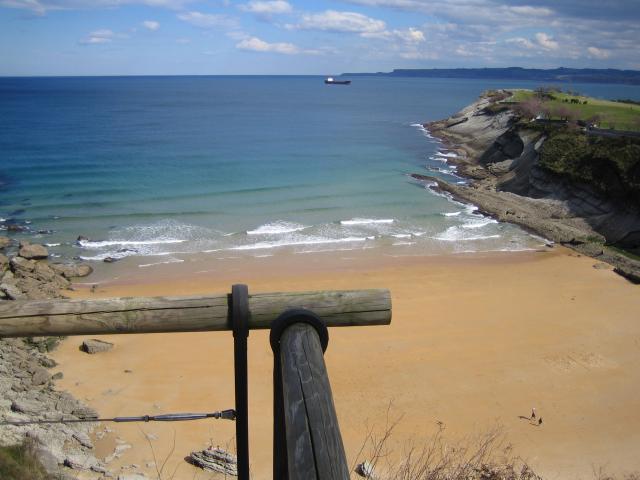 image Playa de Mataleñas, Santander