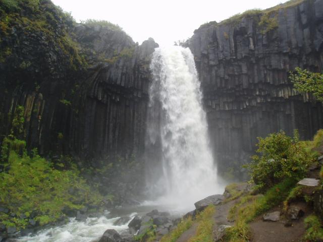 image Svartifoss o Cascada negra, Islandia