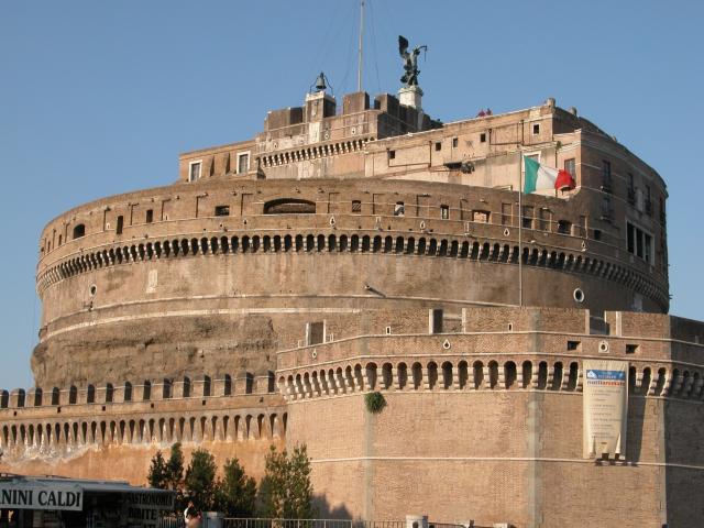image Castillo de Santangelo, Roma, Italia