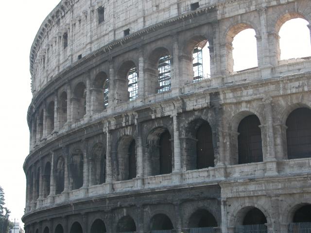 image Exterior del Coliseo, Roma, Italia