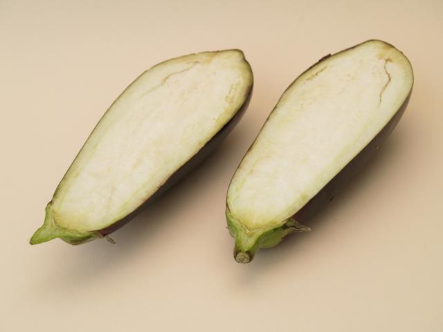 image Berenjena, mitades