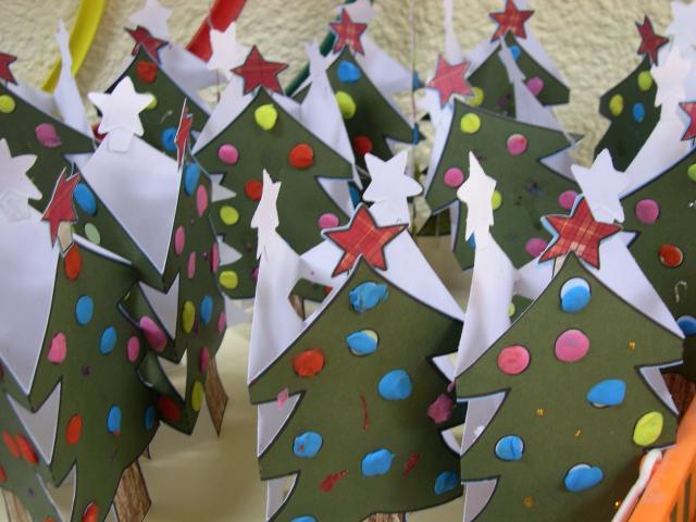 image Abetos de papel