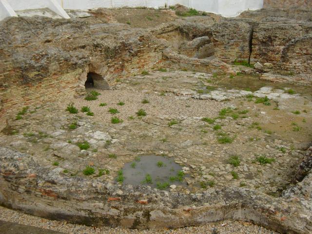 image Termas menores, Ruinas de Itálica, Santiponce, Sevilla