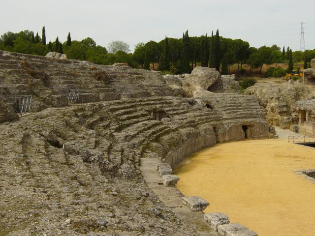 image Anfiteatro romano, Ruinas de Itálica, Santiponce, Sevilla