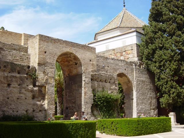 image Muralla almohade, Real Alcázar de Sevilla