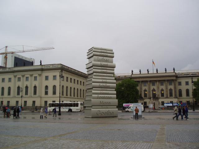 image Monumento a la quema de libros, Berlín