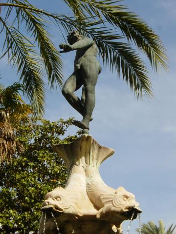 image Fuente del Jardín de las Damas, Real Alcázar de Sevilla