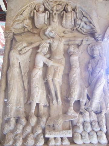 image Escultura, Muerte en cruz del Señor y descendimiento, Monasterio Santo Domingo de Silos, Burgos