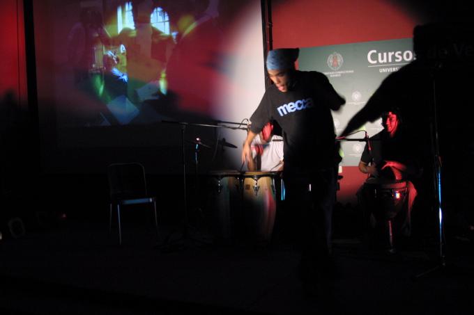 image Bailando break-dance