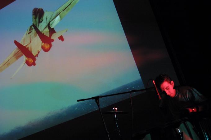 image Percusionista y proyecciones en espectáculo