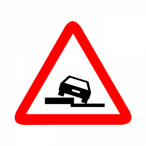 ilustracion Peligro: Escalón lateral