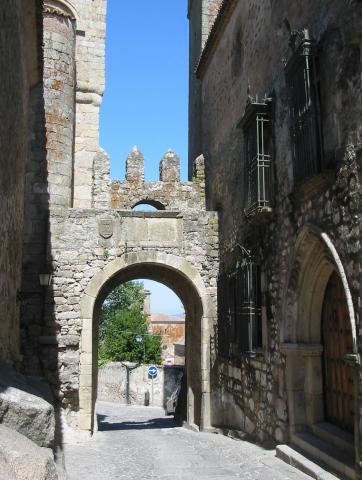 image Arco de San Andrés