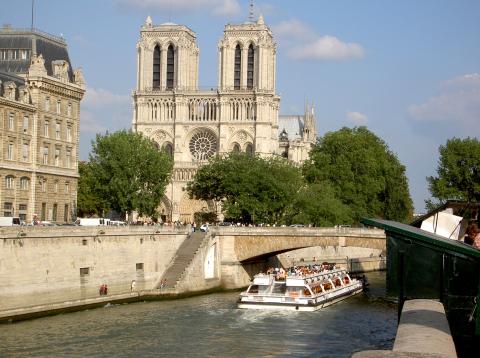 image Fachada Catedral de Notre Dame, París (Francia)