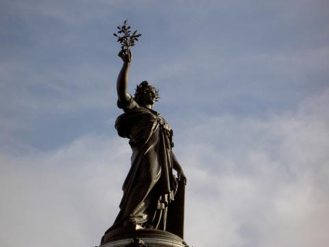 image Monumento a la República, París (Francia)