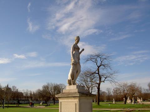 image Escultura en el Jardín de las Tullerías, París (Francia)