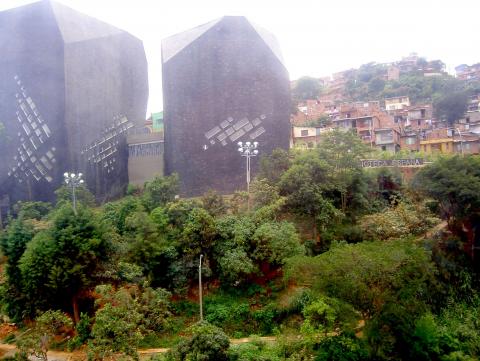 image Parque Biblioteca España en Santo Domingo Savio, Medellín (Colombia)