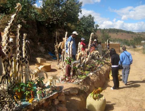 image Mercado decorativo y de juguetes Madagascar