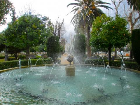 image Jardines del Paseo del Salón y la Bomba, Granada (España)