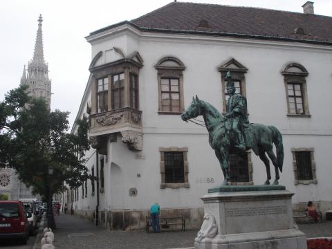 image Estatua ecuestre de András Hadik, Budapest (Hungría)