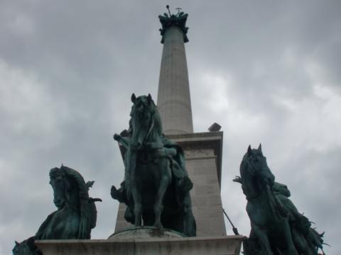 image Plaza de los Héroes, Budapest (Hungría)