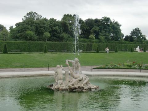 image Fuentes Palacio Belvedere, Viena (Austria)