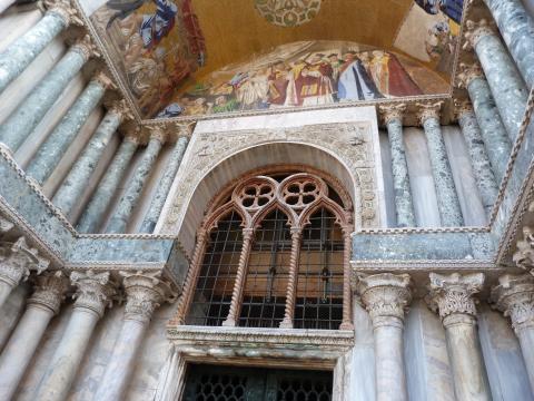 image Basílica de San Marcos