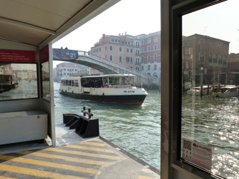 image Vaporetto de Venecia
