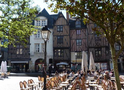 image Plaza de Tours