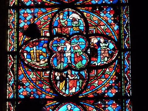 image Vidriera de la catedral de Tours