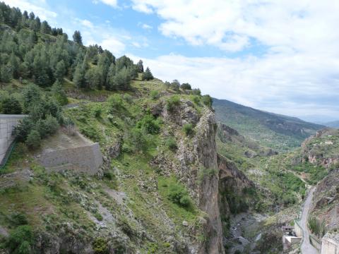 image Paisaje mediterráneo de montaña