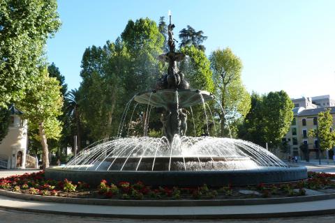 image Fuente de las Granadas