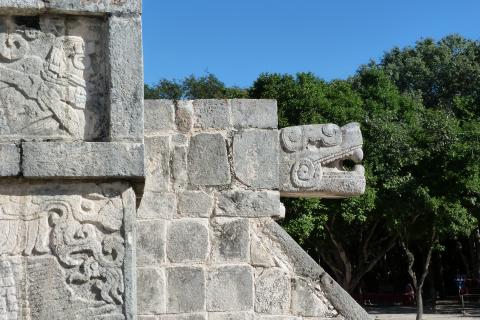image Decoración en edificación de Chichén Itzá