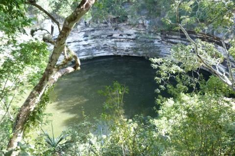  Cenote Sagrado