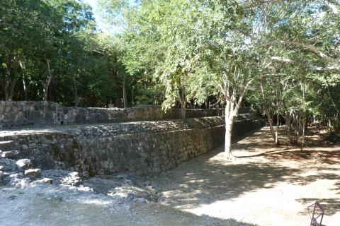 image La Muralla de Chichén Itzá