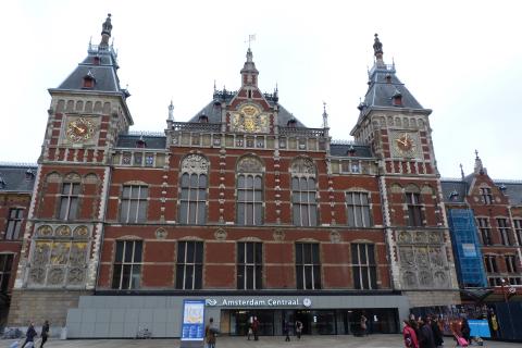 image Estación Central de Ámsterdam