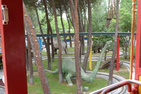 image Dinosaurios en el Parque de Atracciones de Madrid